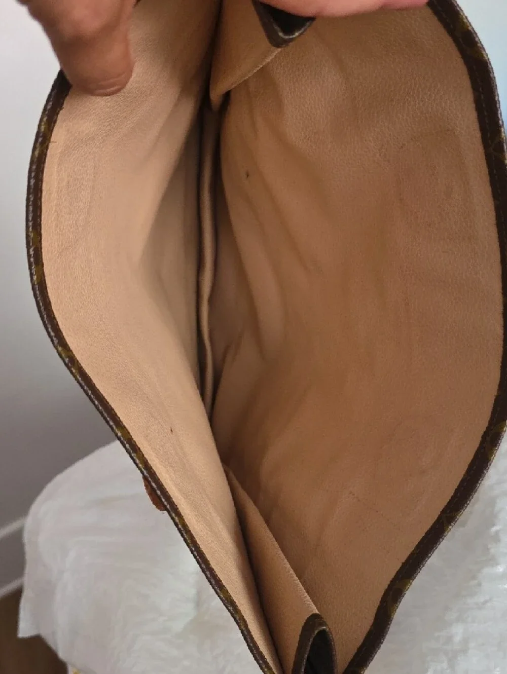 Louis Vuitton Monogram Canvas Shopper Tote - Brown & Tan